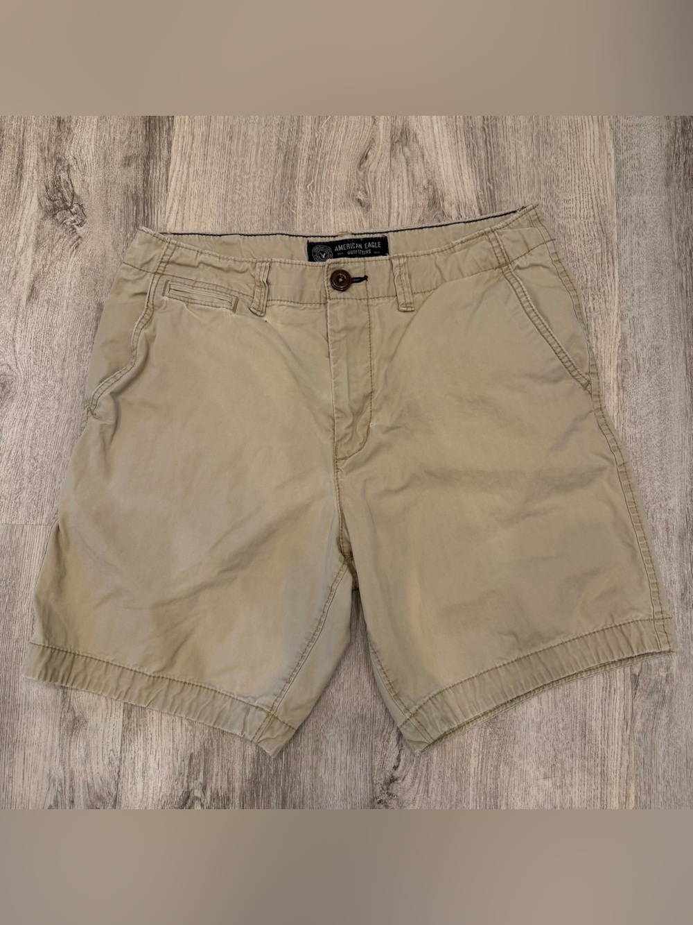 American Eagle Khaki Shorts Men’s Size 30 Classic Casual